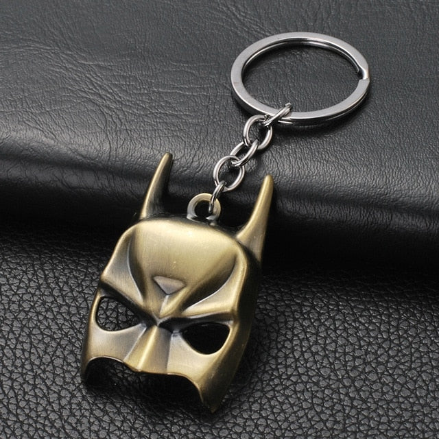 2019 Marvel The Avengers Keychain Thor's Hammer Thanos Gauntlet Captain America Shield Hulk Batman Mask Key Ring Wholesale