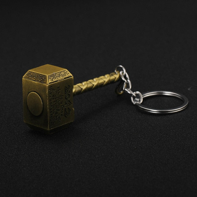 2019 Marvel The Avengers Keychain Thor's Hammer Thanos Gauntlet Captain America Shield Hulk Batman Mask Key Ring Wholesale